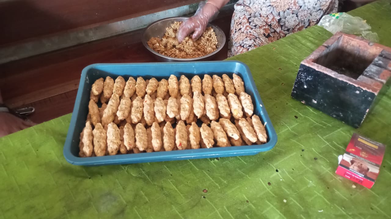 Foto utama