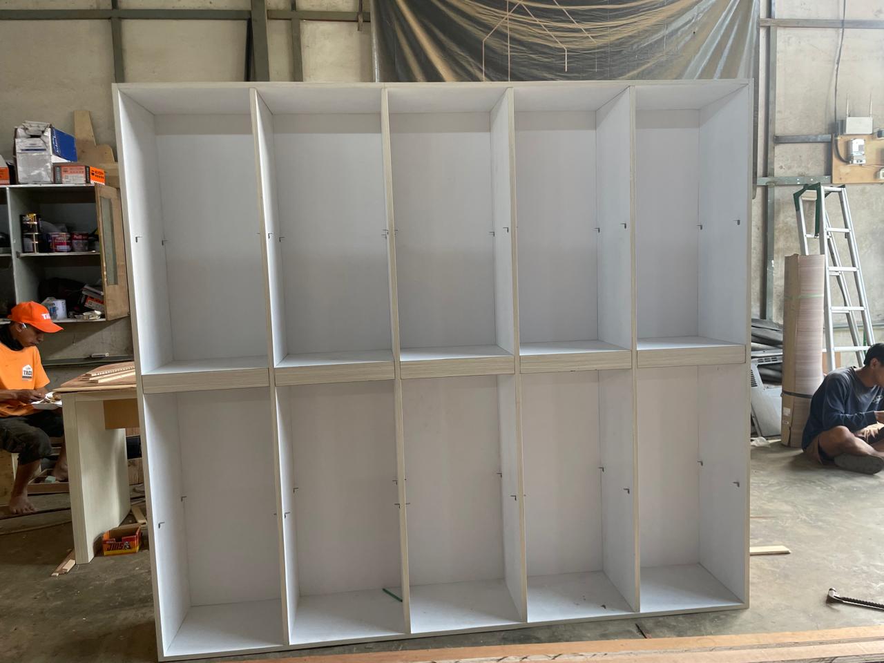 
                                                    Mebel                                                    - foto
                                                    2                                                