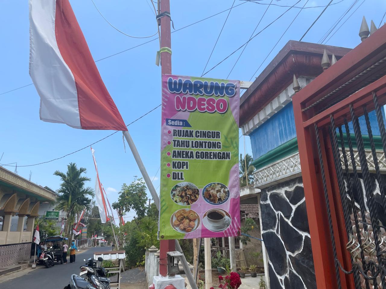 
                                                    Tahu Lontong                                                    - foto
                                                    3                                                