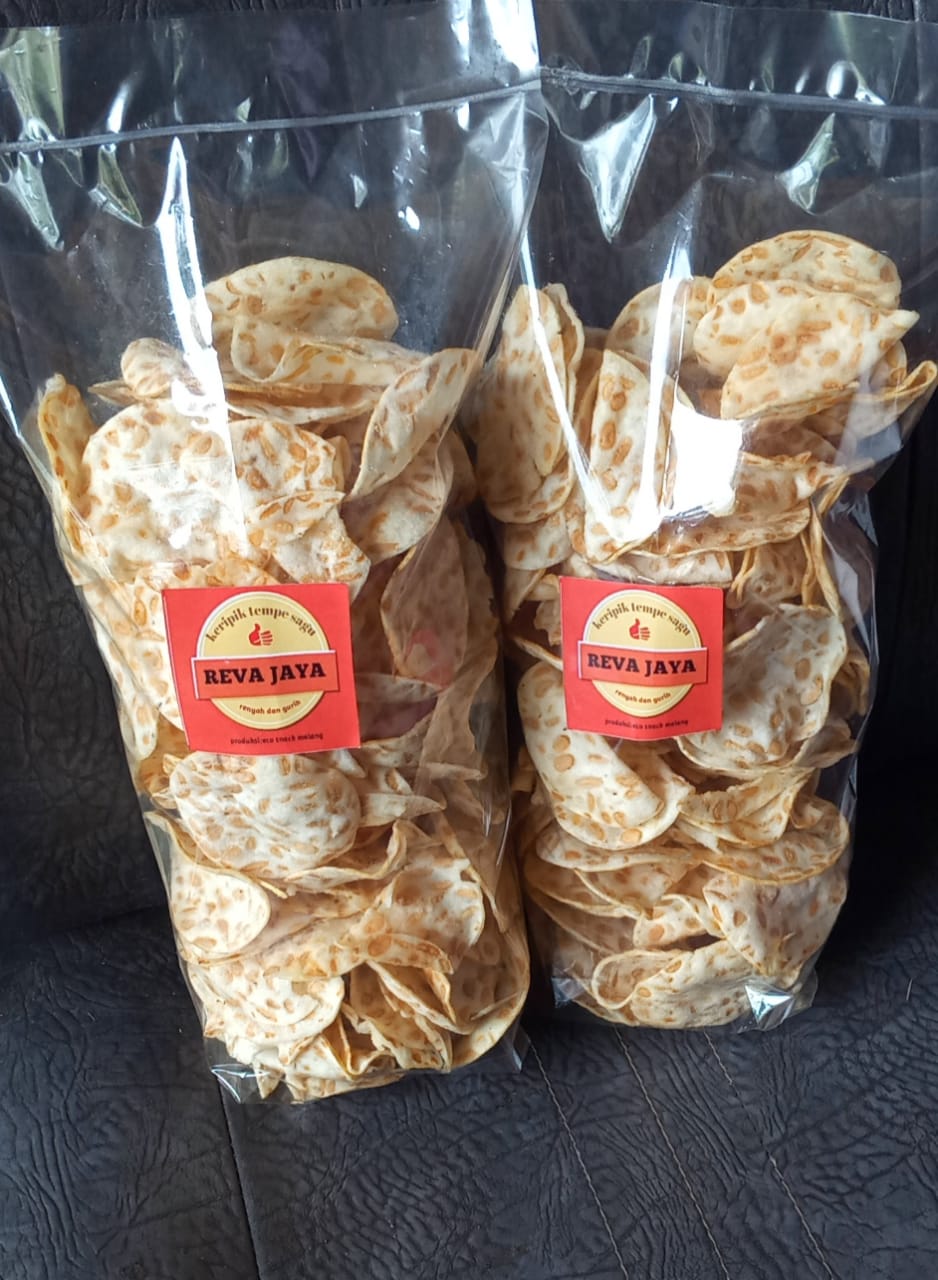 
                                                    Kripik tempe sagu                                                    - foto
                                                    2                                                